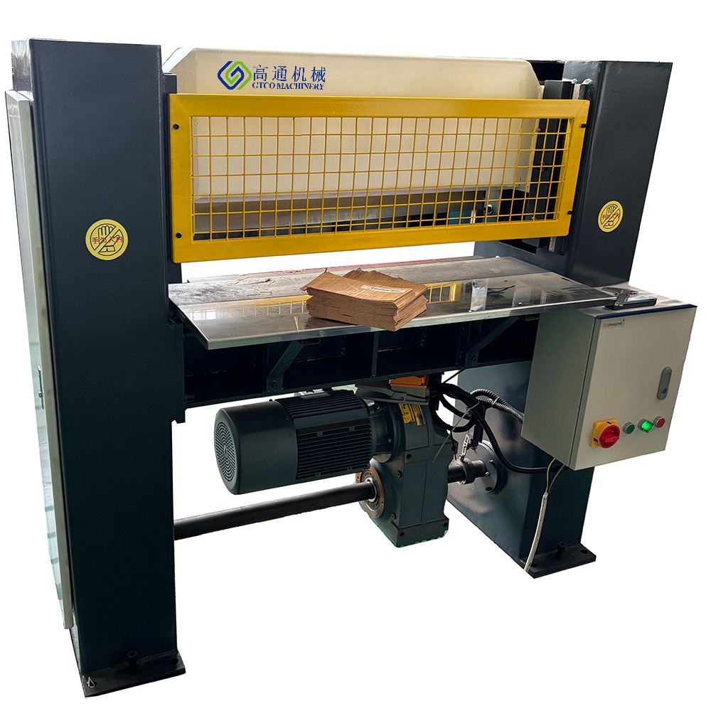  Veneer cutting machine